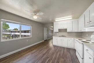 557-559 Buena Vista Ave, Alameda, CA 94501
