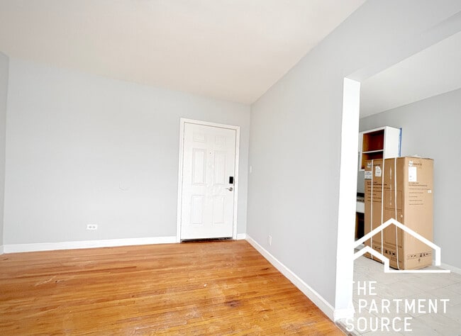 6228 S Western Ave unit 305, Chicago, IL 60636 - photo 2