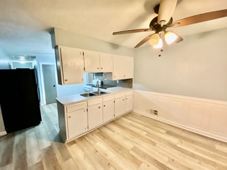 5696 Pleasant Ave, North Ridgeville, OH 44039