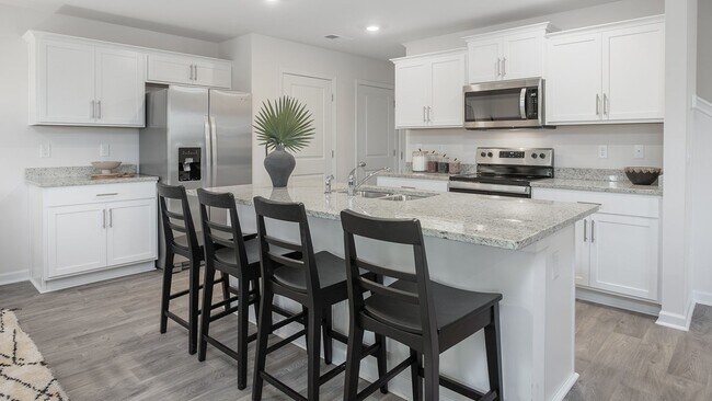 6634 Capstone Ct, Rural Hall, NC 27045 - photo 7