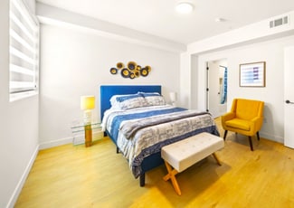 497 N St Andrews Place, Los Angeles, CA 90004