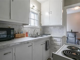 10 North St Unit 2, Baldwinsville, NY 13027