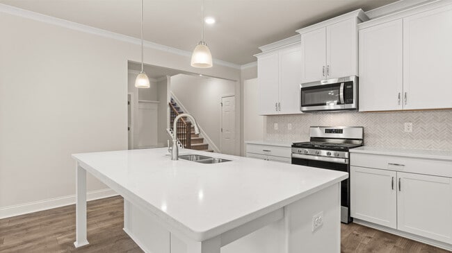 588 Parnassus Rd, Locust Grove, GA 30248 - photo 4