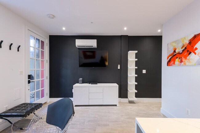 1804 S St NW unit ID627P, Washington, DC 20009 - photo 2