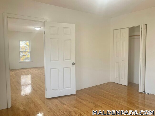20 Porter St unit 2, Malden, MA 02148 - photo 6