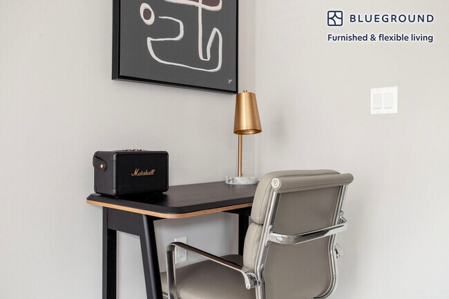 44 Banner Ln unit FL5-ID853, Washington, DC 20001 - photo 4