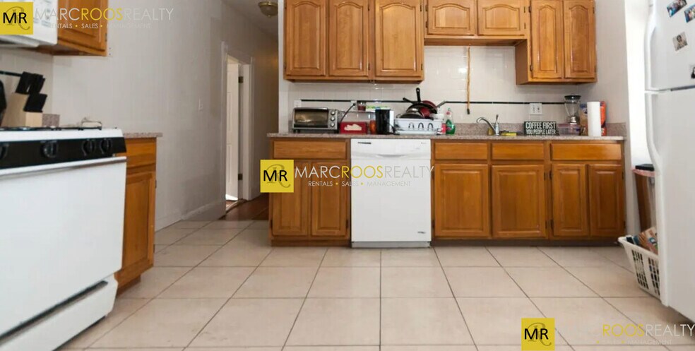 40 Brainerd Rd unit 1, Allston, MA 02134 - photo 1