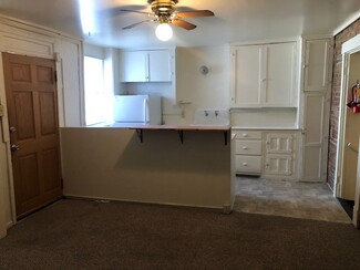 711 E Burlington St, Iowa City, IA 52240