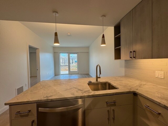 59 Brighton Ave unit 204Mp, Allston, MA 02134 - photo 3