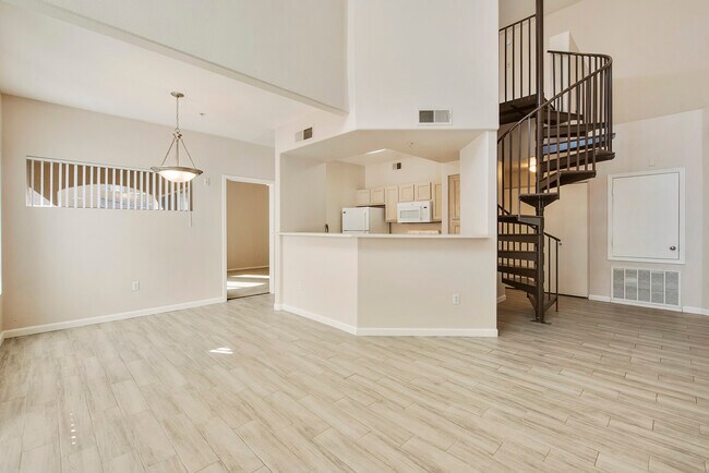 La Terraza at the Biltmore, Phoenix, AZ 85016 - photo 6