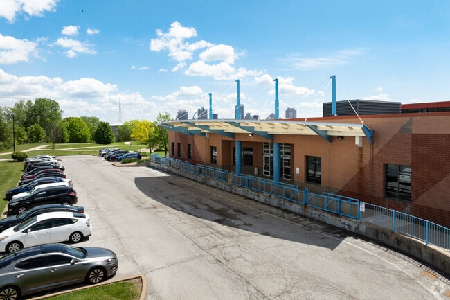 Gateway Elementary aligns with Missouri state standards.