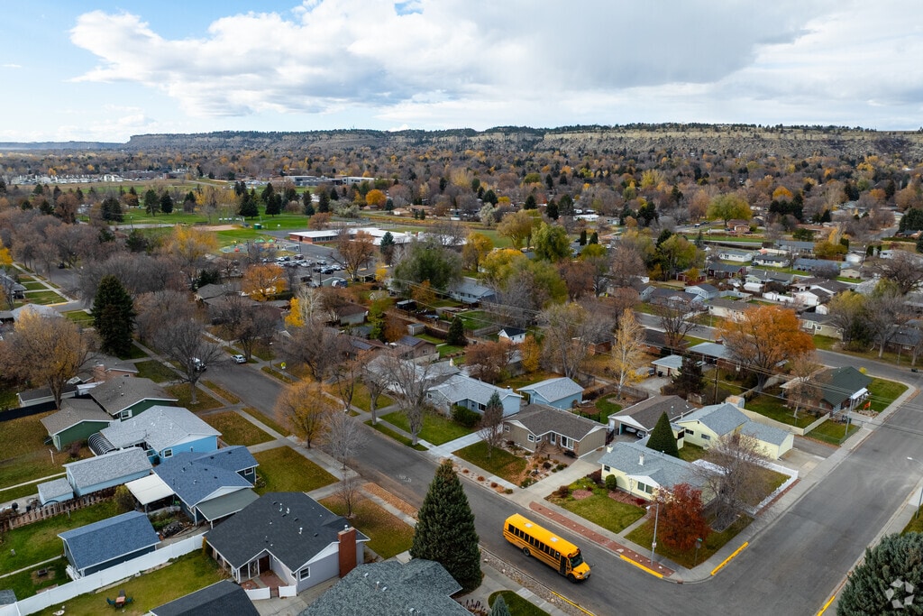 North Central Billings is a scenic suburban neighborhood with highly-rated schools.
