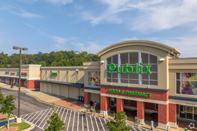 Buy some groceries from the Publix in Chelsea.