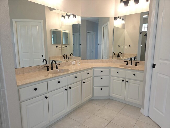 9257 Bonnie Cove Dr, Weeki Wachee, FL 34613 - photo 7