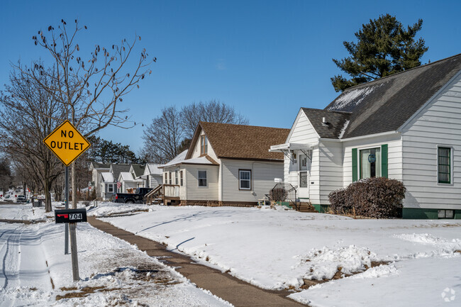 Cottages and bungalows provide affordable housing options in Upper Westside.