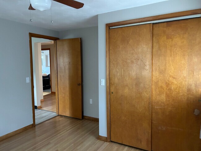 2718 Stenzel Ave unit 2, North Tonawanda, NY 14120 - photo 5