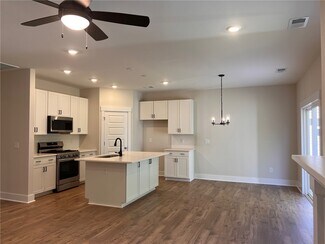 128 Tiger Lily Dr, Anderson, SC 29621