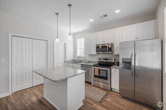 1501 Flatwood St, Murrells Inlet, SC 29576