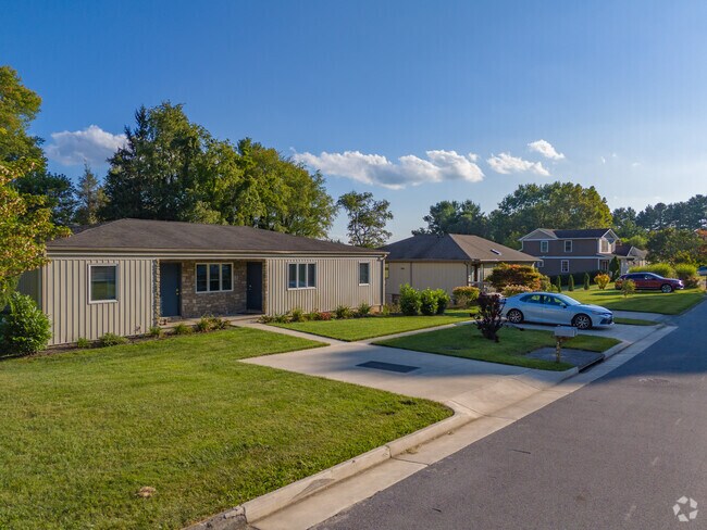 Ellett-Jennelle is praised for its well-kept properties and attractive landscaping.