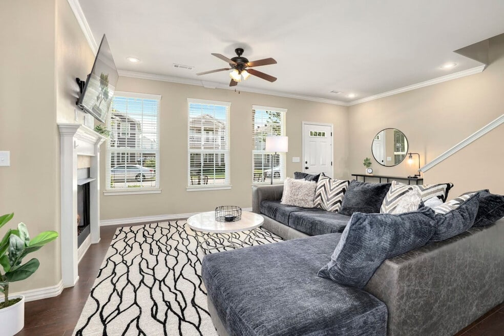 571 N Keats Dr unit ID1221891P, Fayetteville, AR 72704 - photo 1