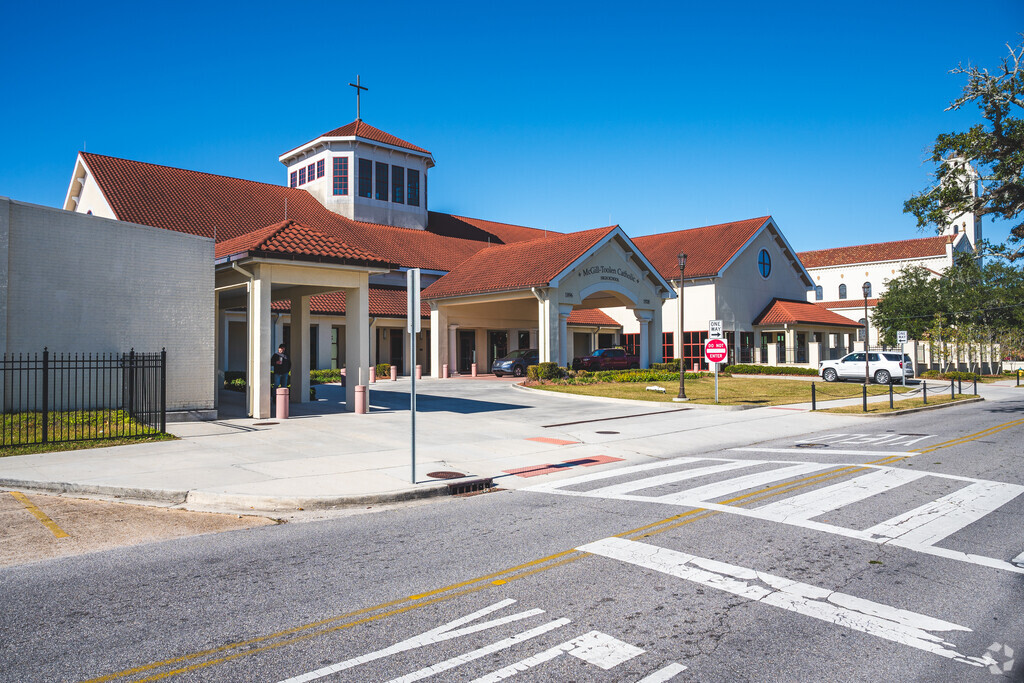 McGill-Toolen Catholic High School-main entrance