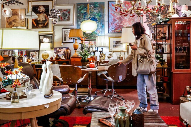 Atomic Then and Now offers thrifted midcentury finds on sale to those in River Oaks.