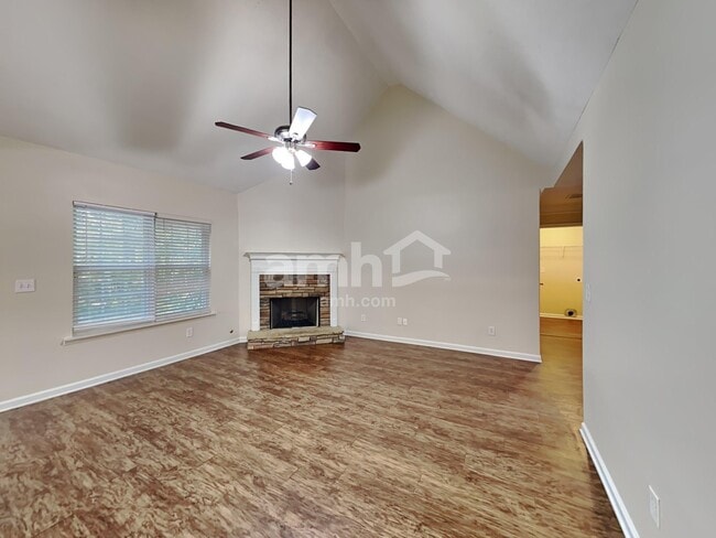 3740 Scotland Ln SW, Snellville, GA 30039 - photo 4