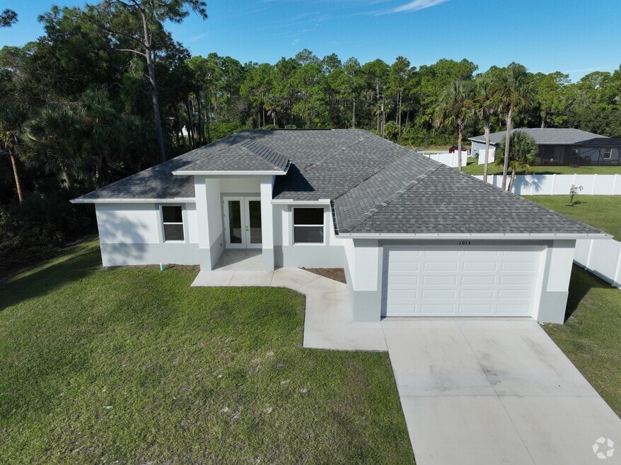 1014 Lockwood St, Labelle, FL 33935 - photo 2