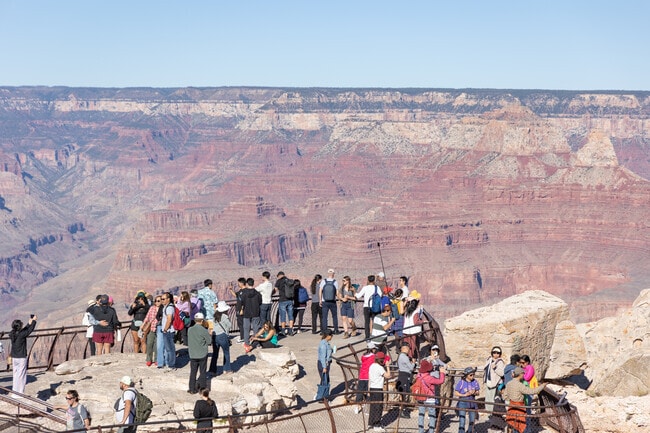 The Grand Canyon National Park is less than an hour north of Red Lake.