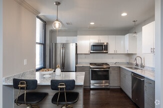 321 W State St Unit 707, Rockford, IL 61101