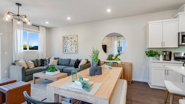 3073 SW Duniway Ave, Gresham, OR 97080 - photo 4