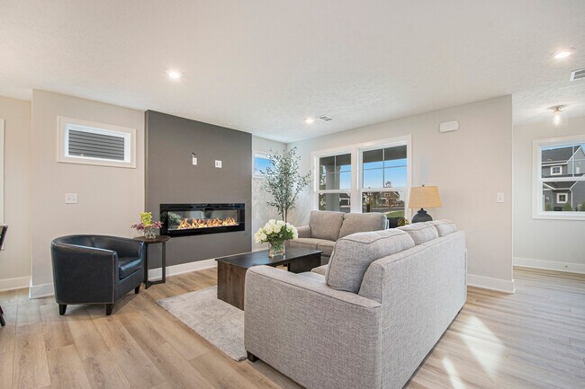 1760 Julienne Ct SW unit 38120760, Byron Center, MI 49315 - photo 6