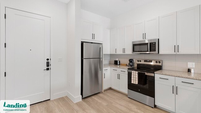 650 E Sycamore St unit 3314, Denton, TX 76201 - photo 4