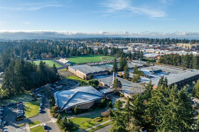 Ingraham High School campus.