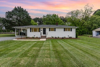 2205 Carver St, Durham, NC 27705