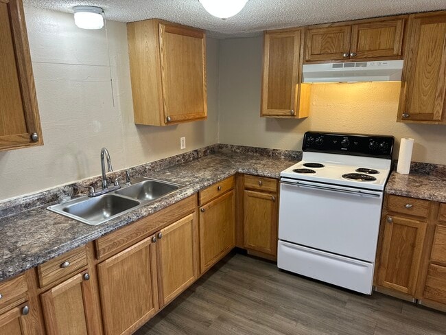 224 C St unit C, Lake Wales, FL 33853 - photo 5