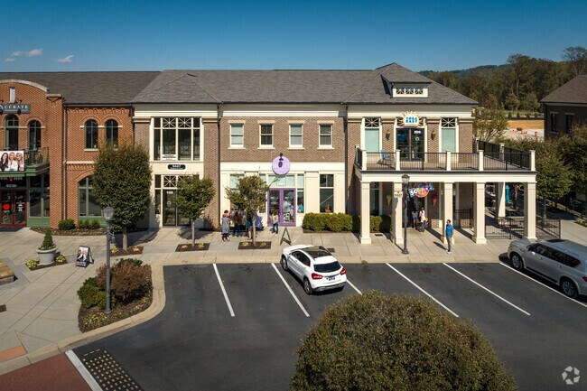 You'll meet many locals perusing the shops at Cambridge Square.