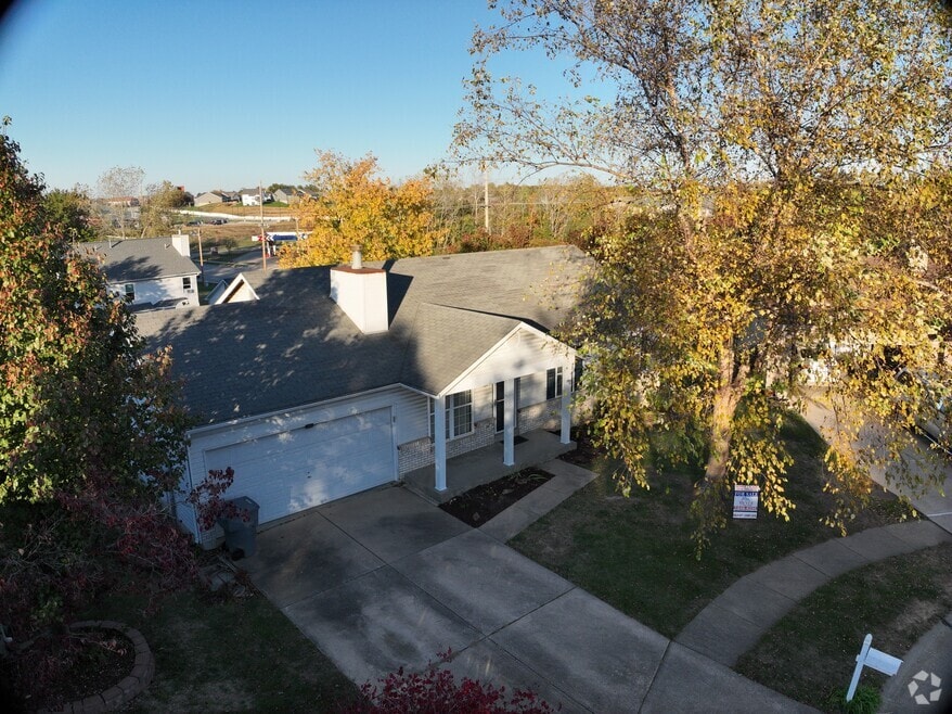 11 Bryan Valley Ct, O Fallon, MO 63366 - photo 2