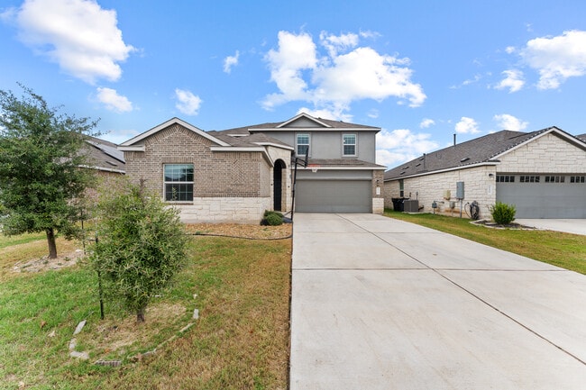 129 Escondido Cir, San Marcos, TX 78666 - photo 3