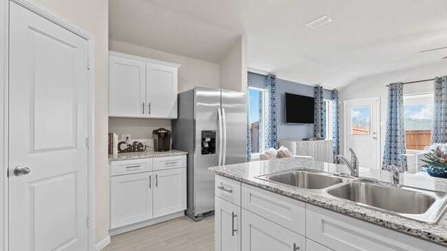 138 Sandstone Cir unit 38103140, Granbury, TX 76048 - photo 4