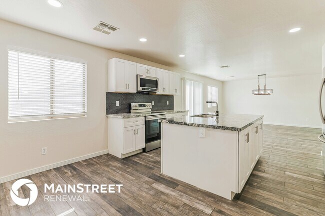 8473 W Riley Rd, Tolleson, AZ 85353 - photo 4