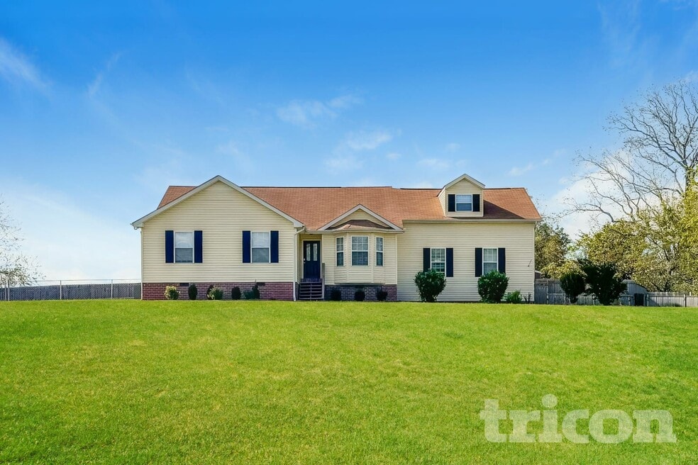 206 Bettis Rd, Lebanon, TN 37090 - photo 1