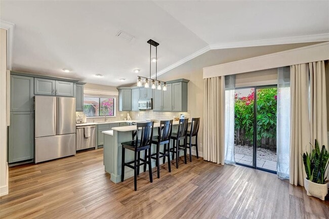 7850 NW 53rd Ct, Lauderhill, FL 33351 - photo 5