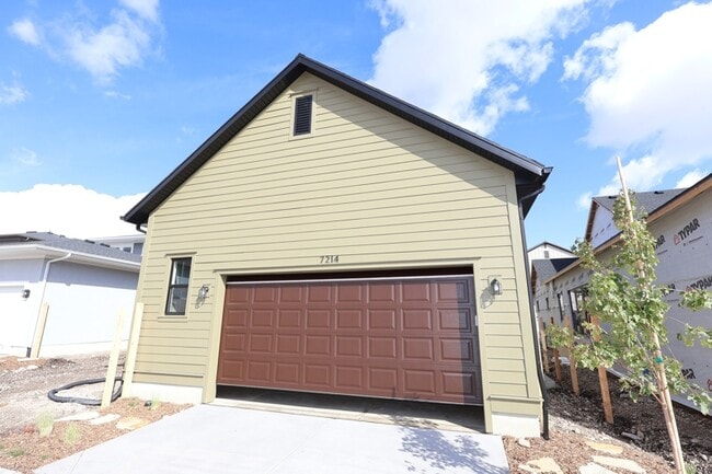 7214 S Sage Run Rd, West Jordan, UT 84081 - photo 3