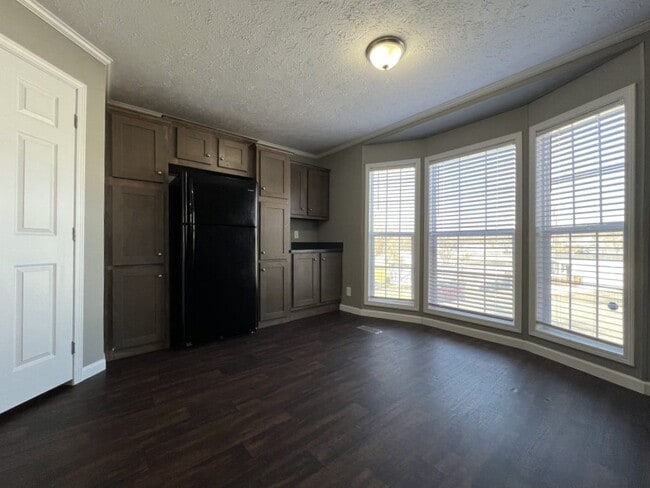 302 Caseybrook Ct, Browns Summit, NC 27214 - photo 3