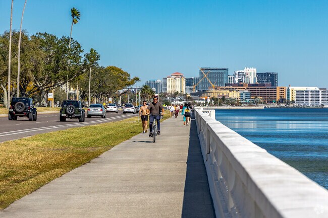 Bayshore Boulevard provides miles of sidewalk along the Tampa Bay to residents in Hyde Park.
