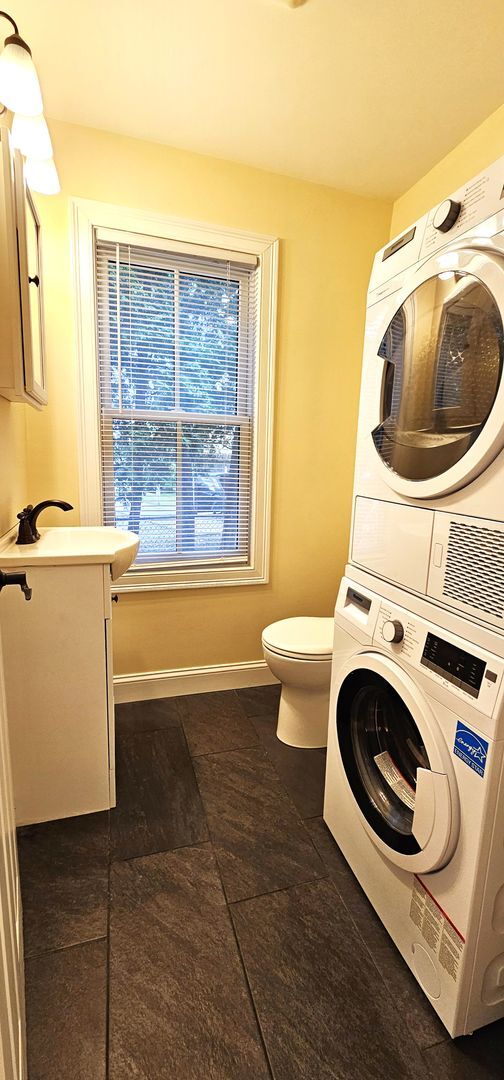 33 Intervale Ave unit 1, Burlington, VT 05401 - photo 4