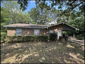 609 Nan Cir, Little Rock, AR 72211