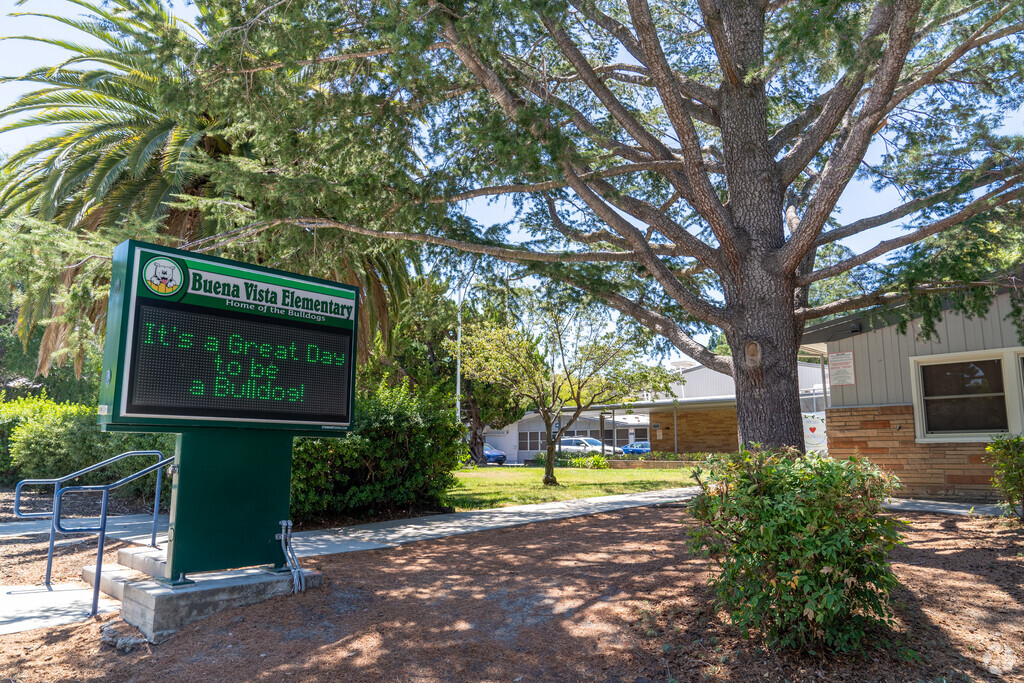 Buena Vista Elementary School received an A from the school grading website Niche.