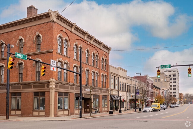 Quaint Park Avenue in the downtown area of the Historic Perkins neighborhood.